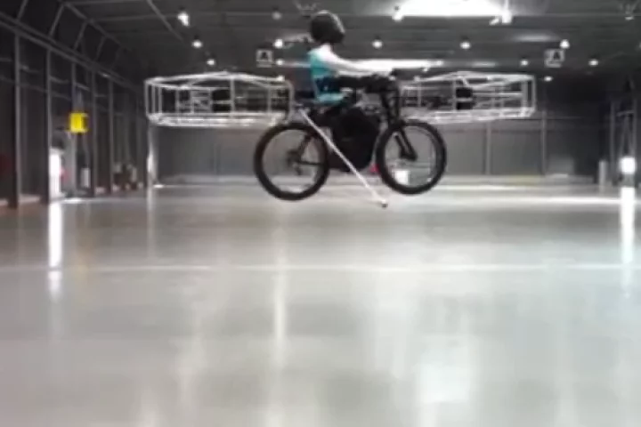 The F-Bike takes flight in Prague