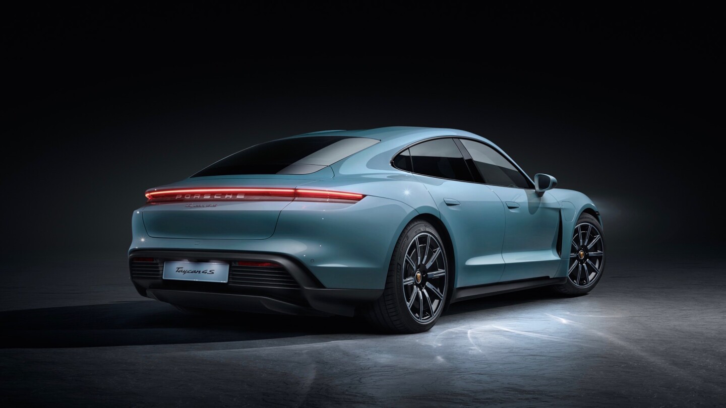 The Porsche Taycan Turbo 4S has a top speed of 250 km/h