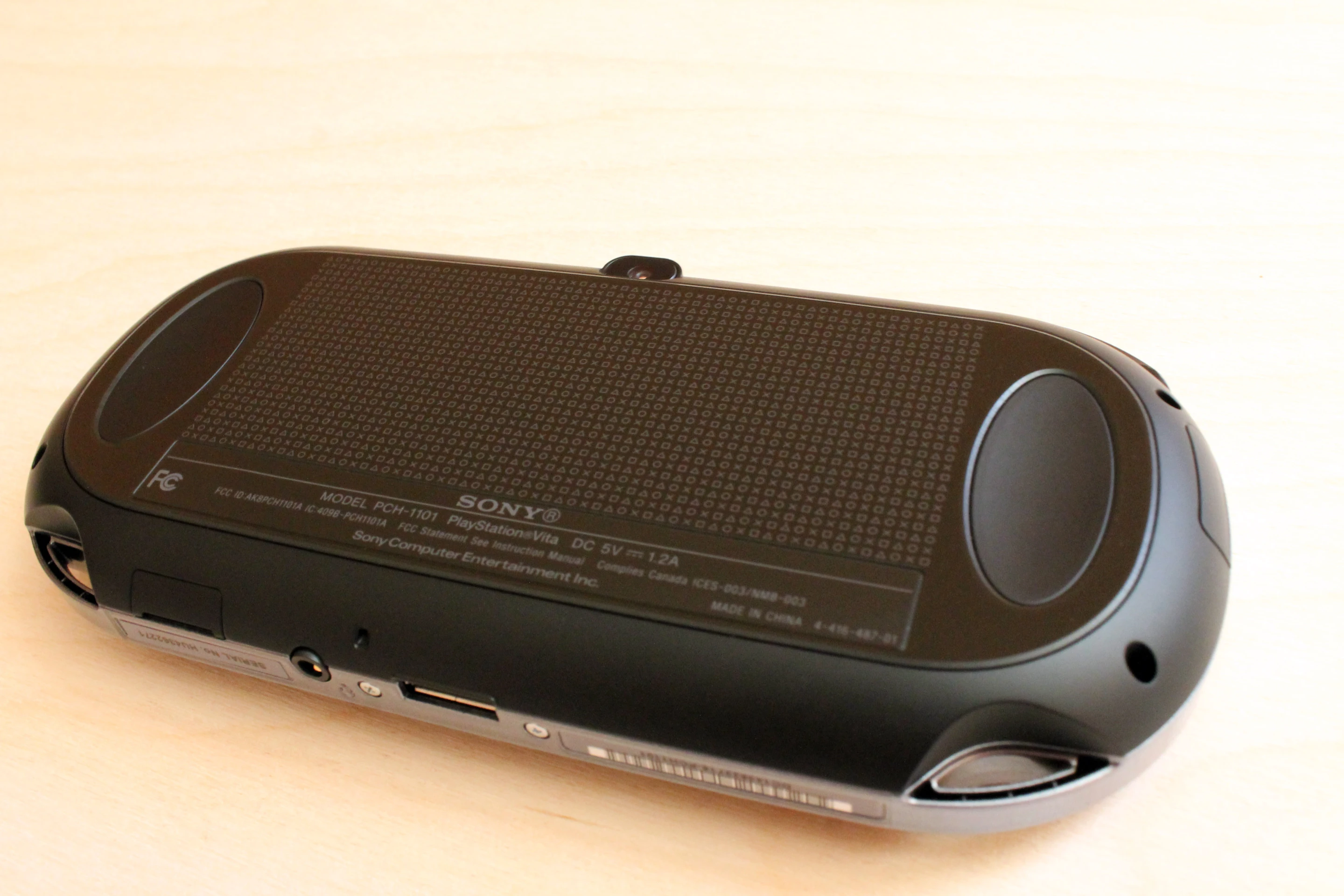 The Vita is 182 mm long