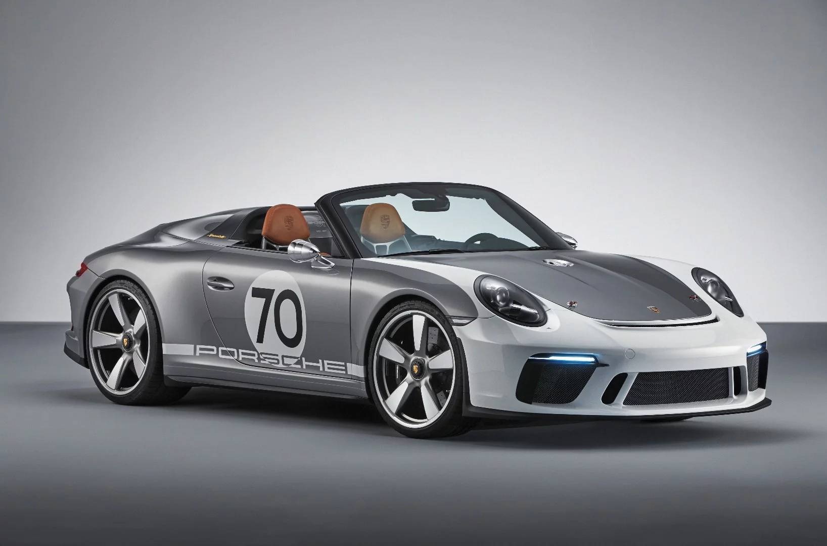 Porsche 911 Speedster Concept: #70 race number commemorates 70 years in the performance car business