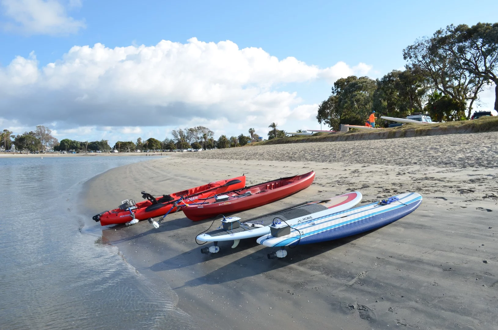 Bixpy's vision is to allow water lovers the ability to easily switch between motorized kayak, SUP, handheld, etc.