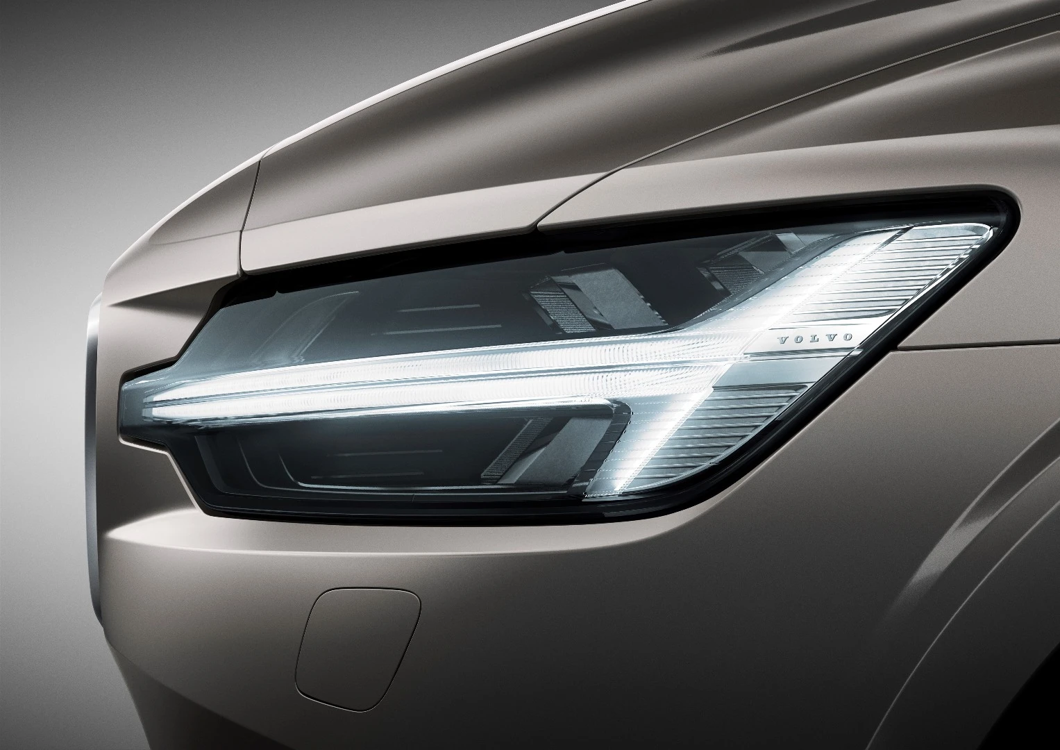 The Thor's hammer headlamps find their way to the V60 wagon