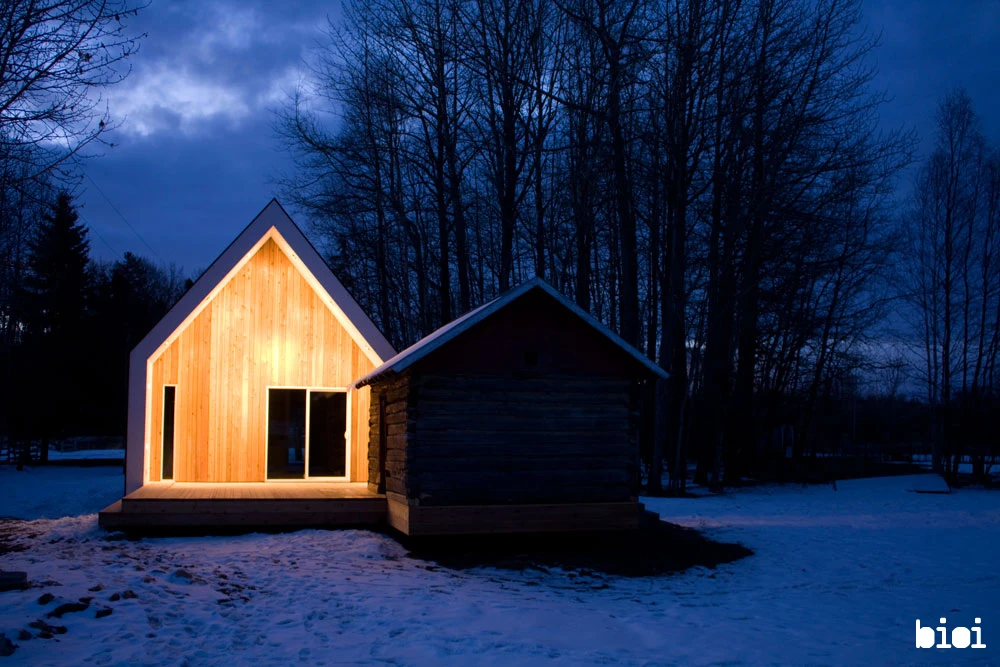 Warburg house is a simple, open and efficient home, with a reduced space that holds all of the functionality of a regular sized home (Photo by: Alison Anderson)