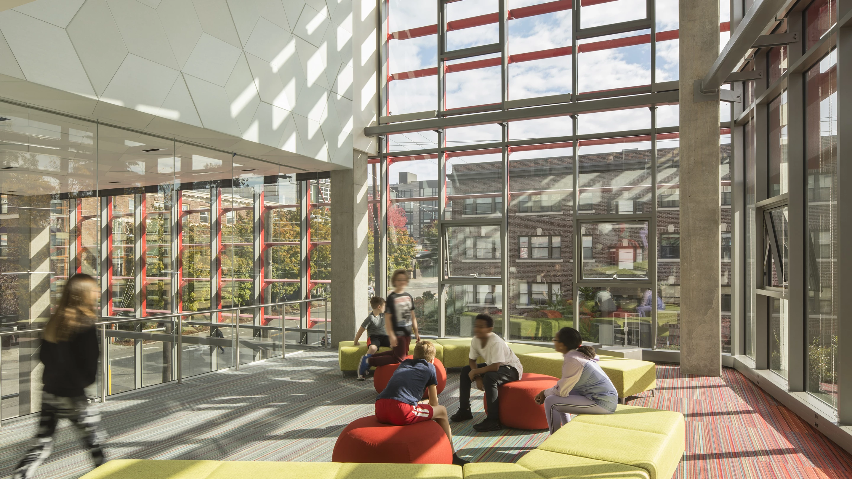 Seattle Academy of Arts and Sciences Middle School's layout has been carefully calculated so that it maximizes solar heat gain in the winter, while sunshades limit solar heat gain in the summer