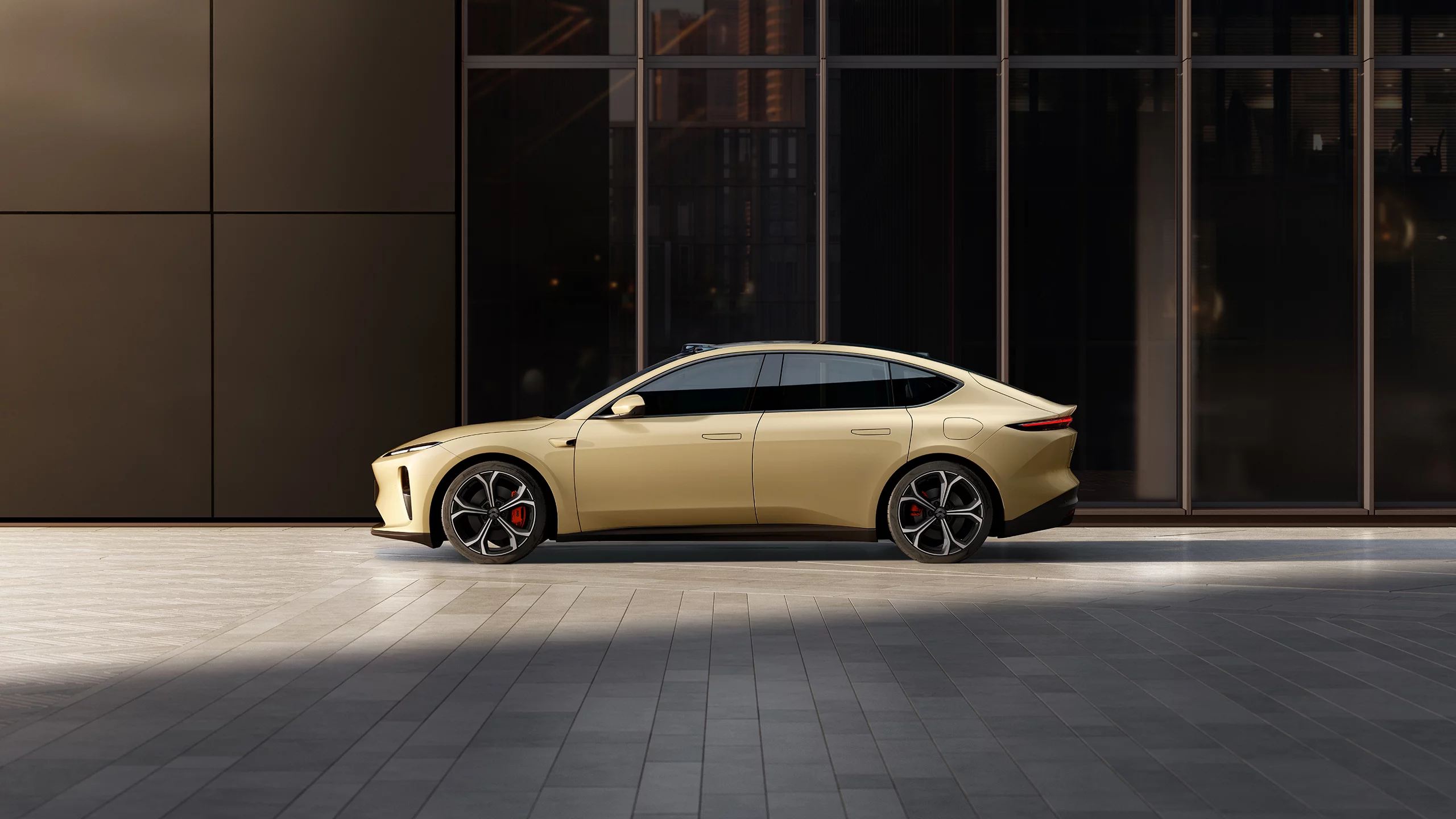 The Nio ET5 will be in the hands of the first customers by September 2022