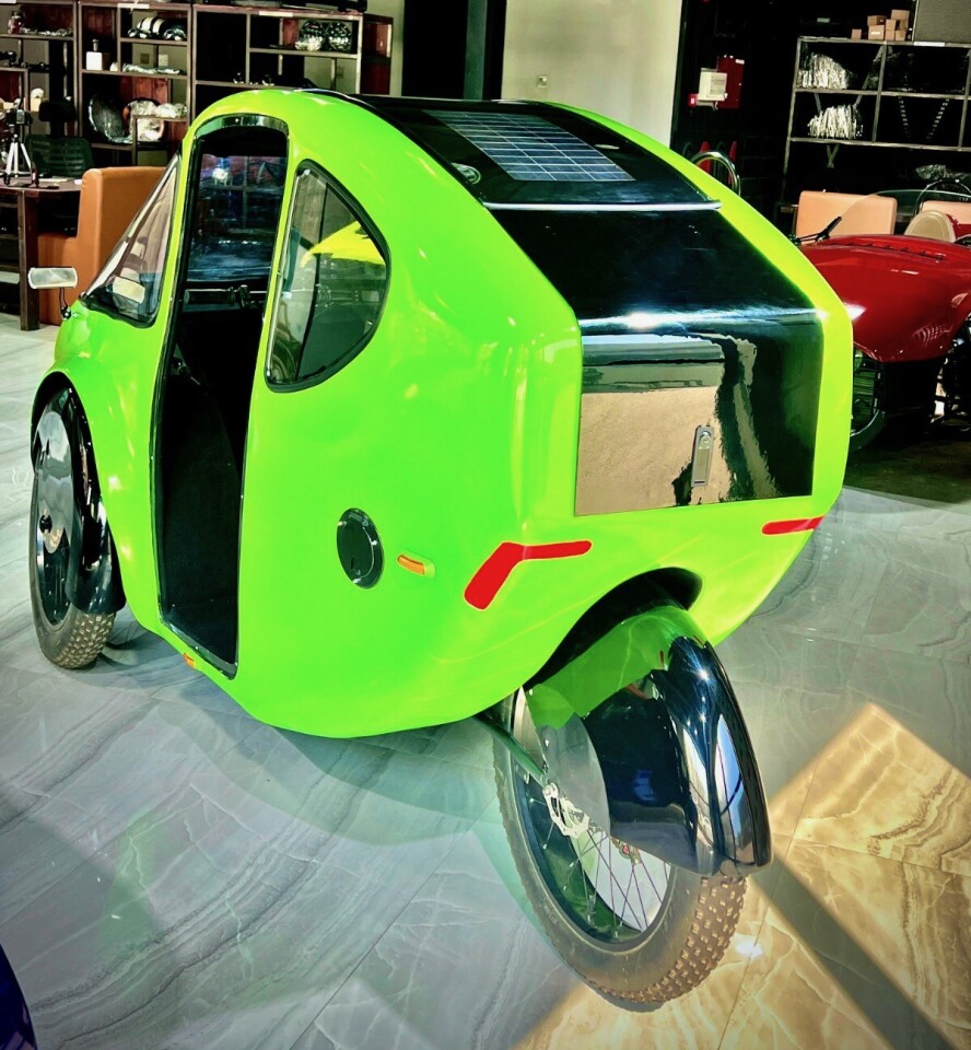 The PEBL 2.0 features a lockable, lidded, rear-accessible cargo compartment