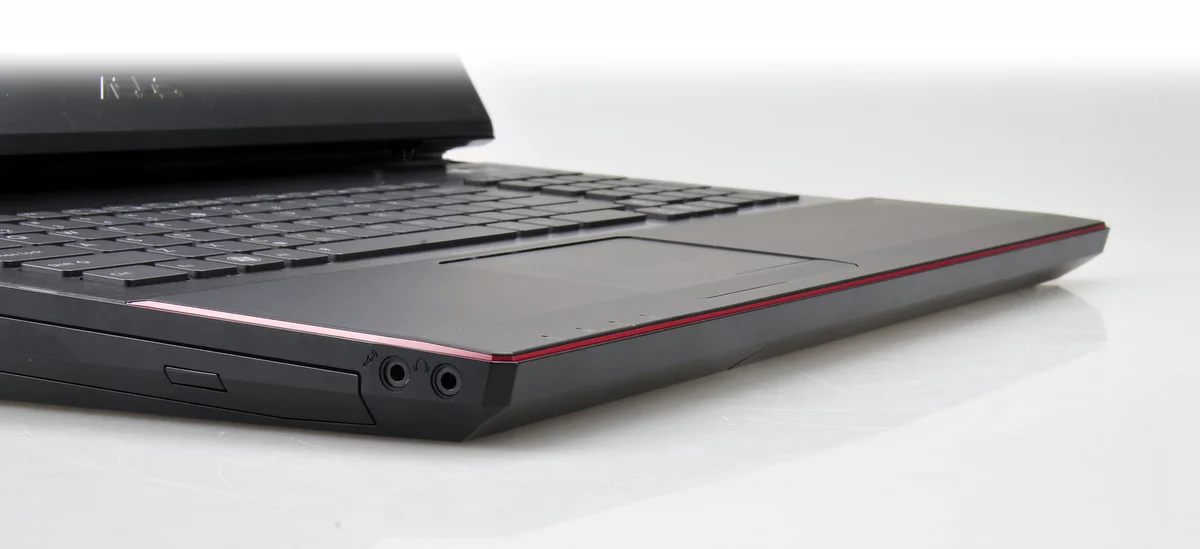 The G74Sx 17-inch notebook with the latest Intel Core i5 and i7 processors