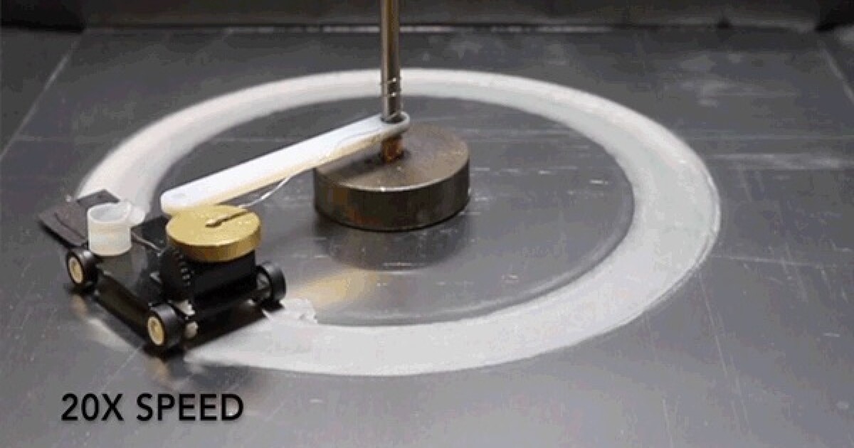 metal air scavenger robot eats