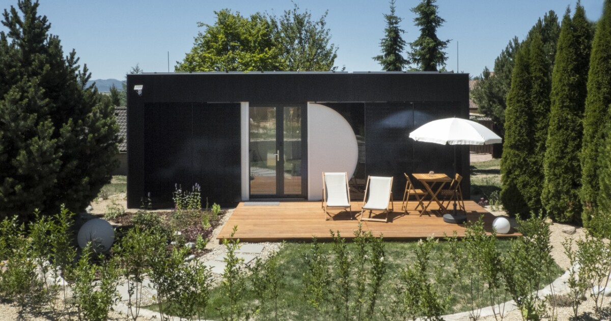 Boxy Ecocapsule designed for affordable off-grid living