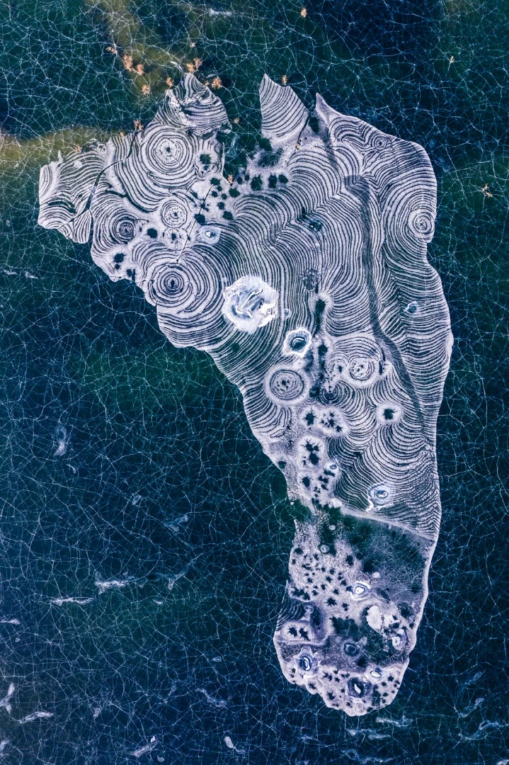 Second Place in the Nature category. Snow in the Taklimakan Desert