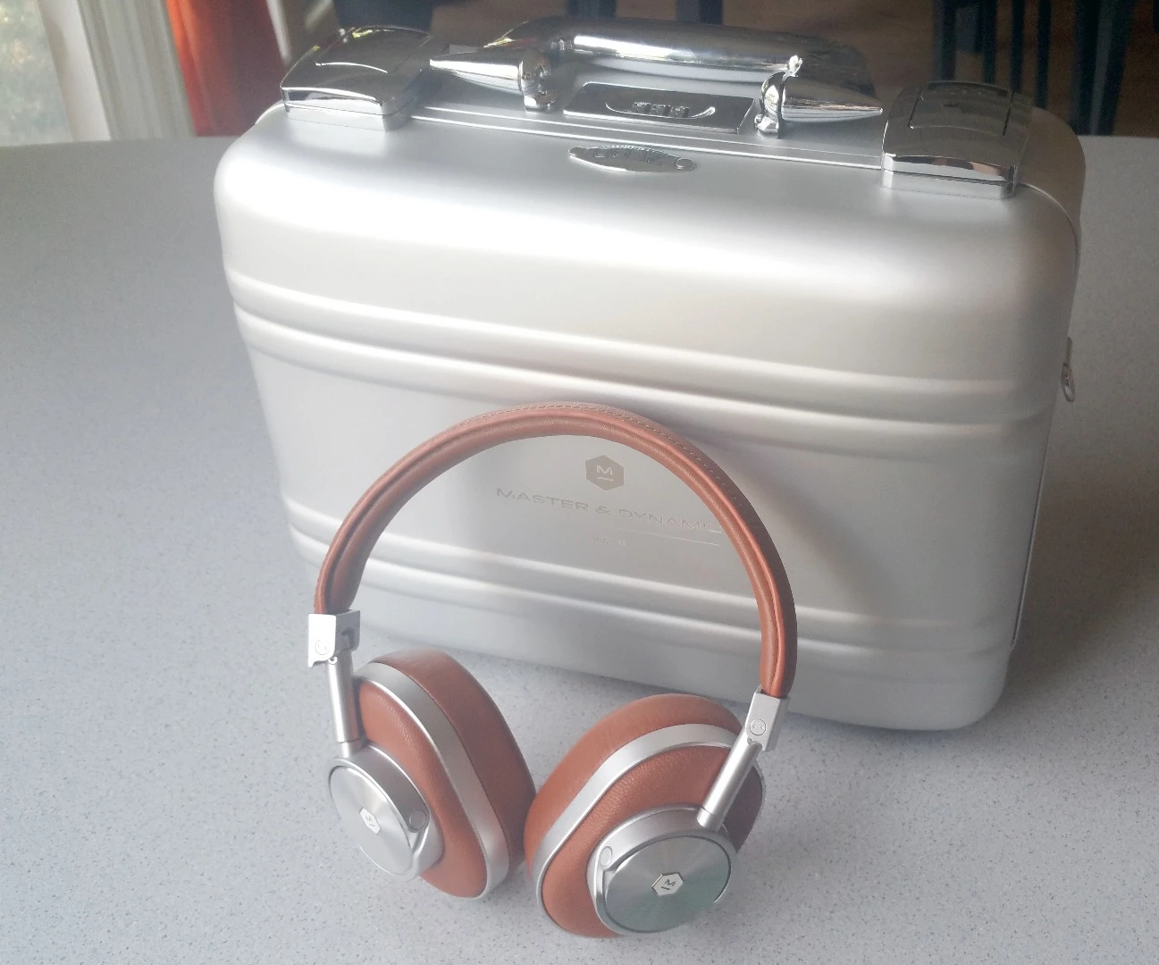 If you really seriously want to make a statement and draw eyes to you, the Zero Halliburton travel case for the Master & Dynamic MW60 headphones is the way to go
