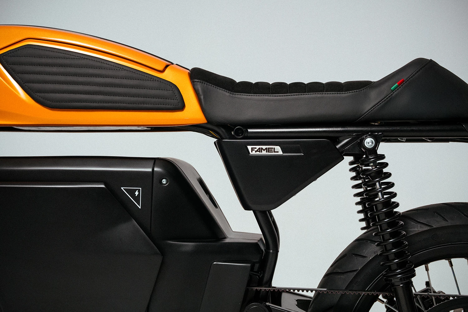 The E-XF comes fitted with all-LED lights, a simple digital display, and a single bench-styled seat