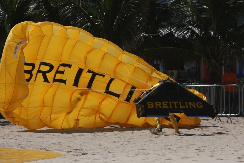 Jetman touches down in Rio (Copyright: Dado Galdieri/Breitling SA, photo via AP Images)
