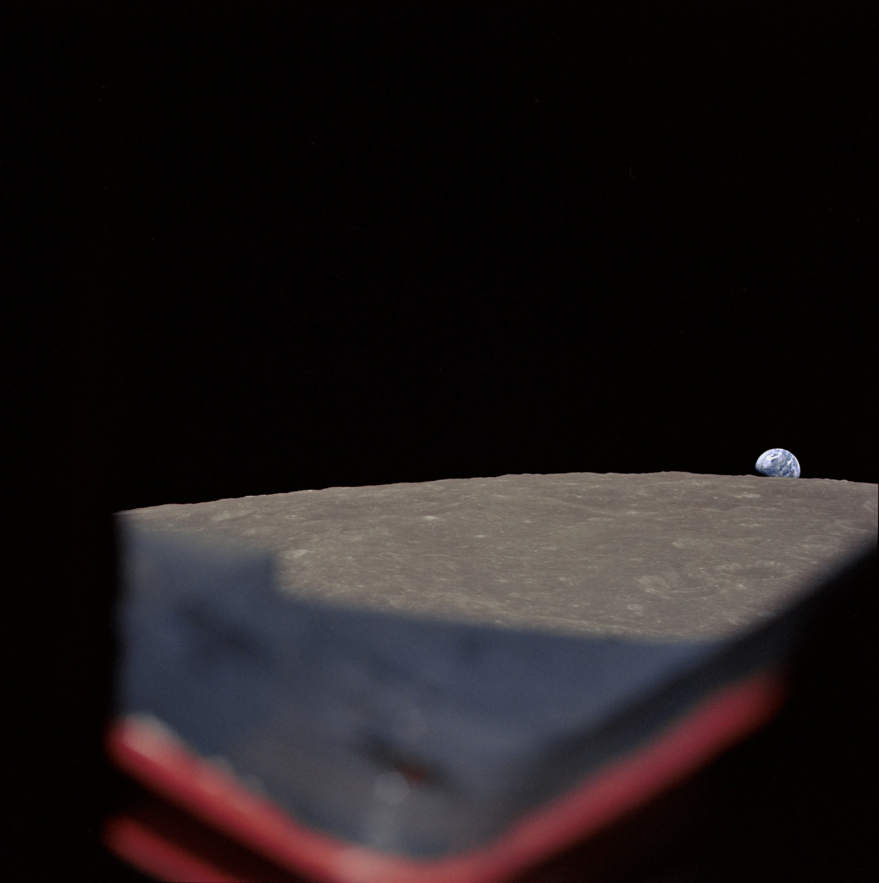Earthrise as seen from the window of Apollo 8 (Image: NASA)