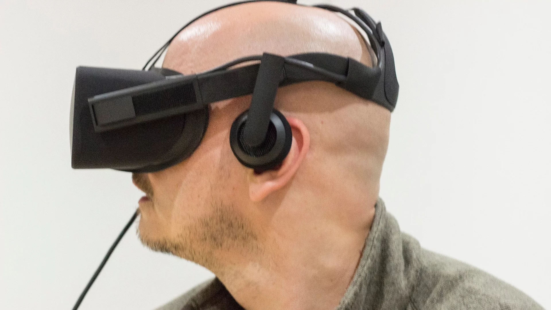 The consumer Oculus Rift, with built-in headphones