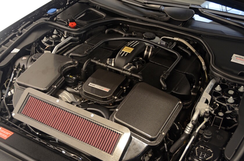 Brabus increased output to a ridiculous 800 HP and 811 limited ft lb (1419.5 Nm) of torque.