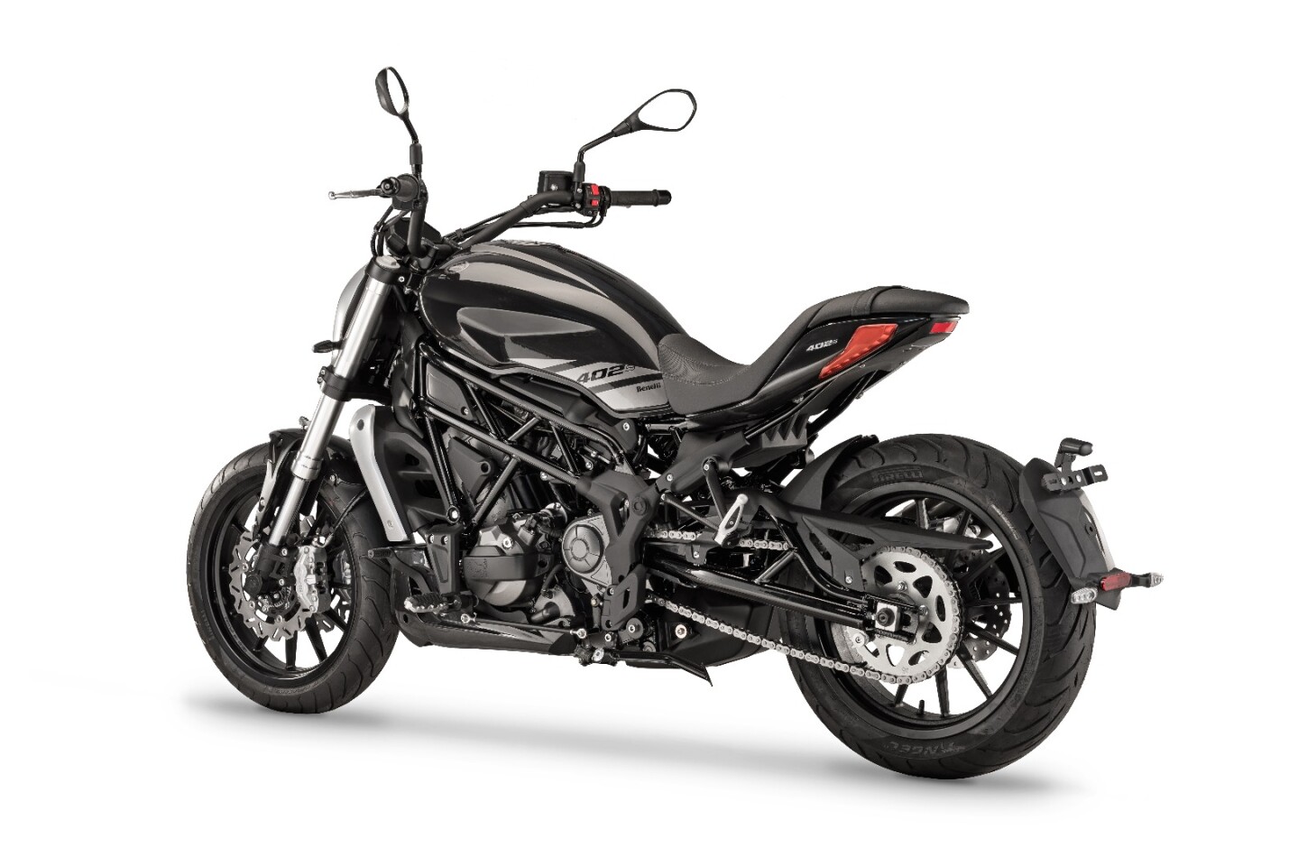 Benelli 402 S: the XDiavel tail section is unmistakeable