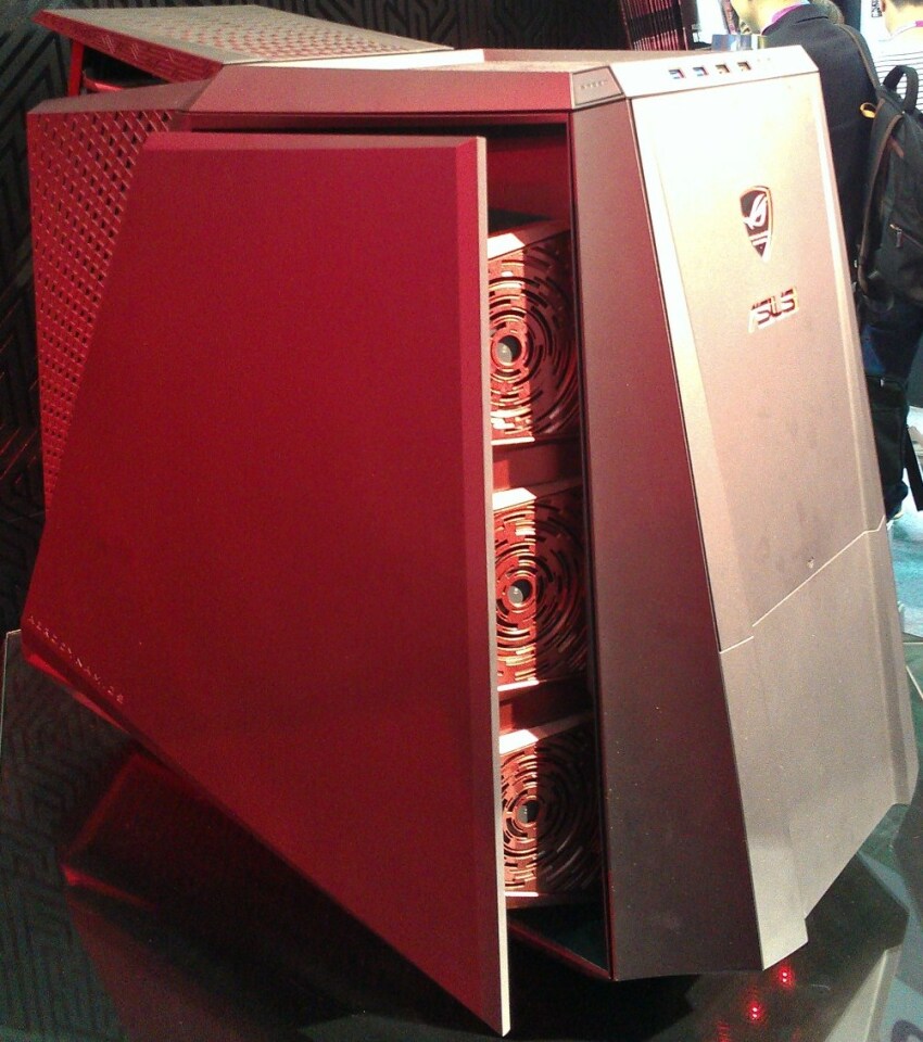 Asus Launches Fearsome Liquid Cooled Rog Tytan Cg8890 Gaming Desktop Pc