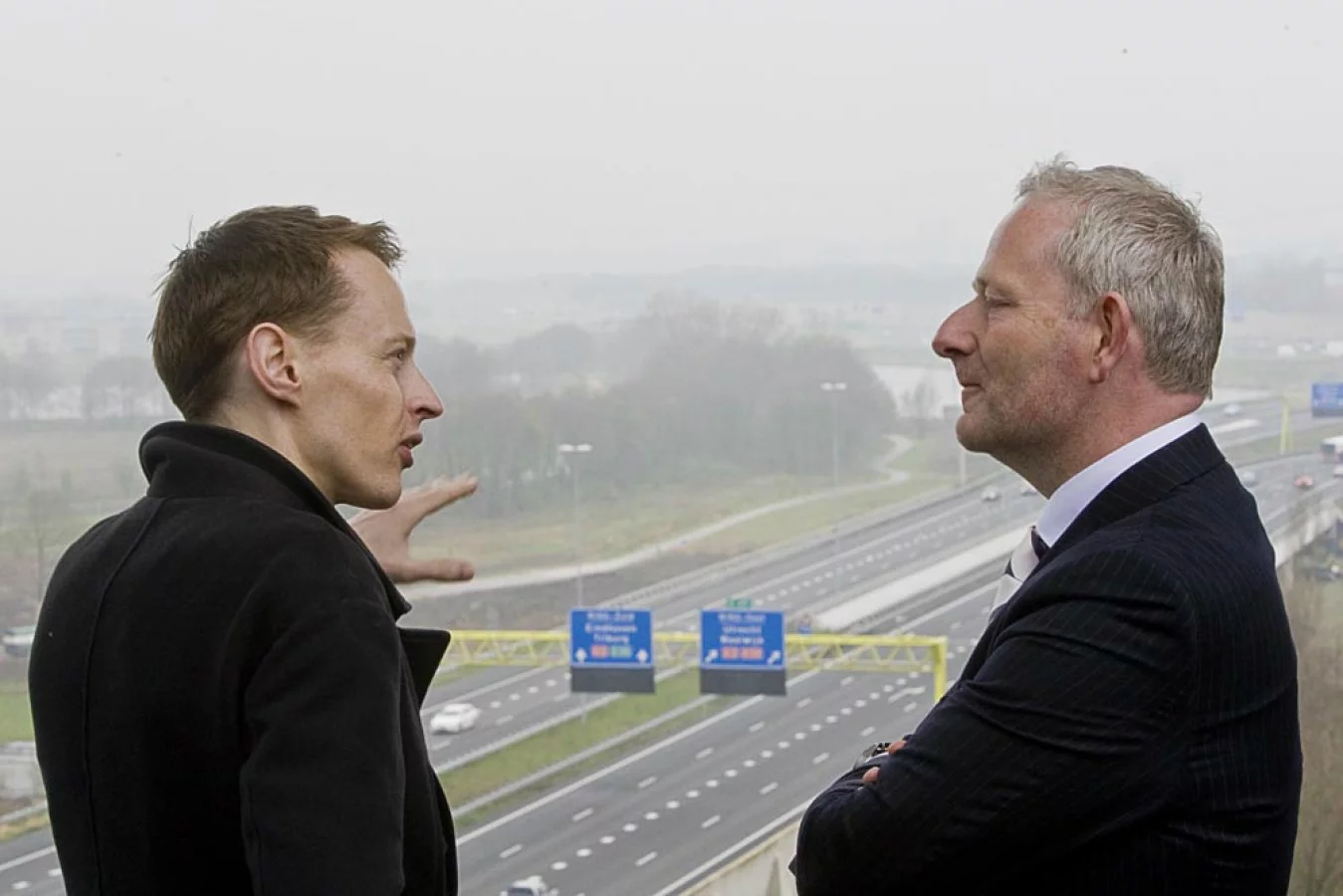 Daan Roosegaarde and the director of Heijmans