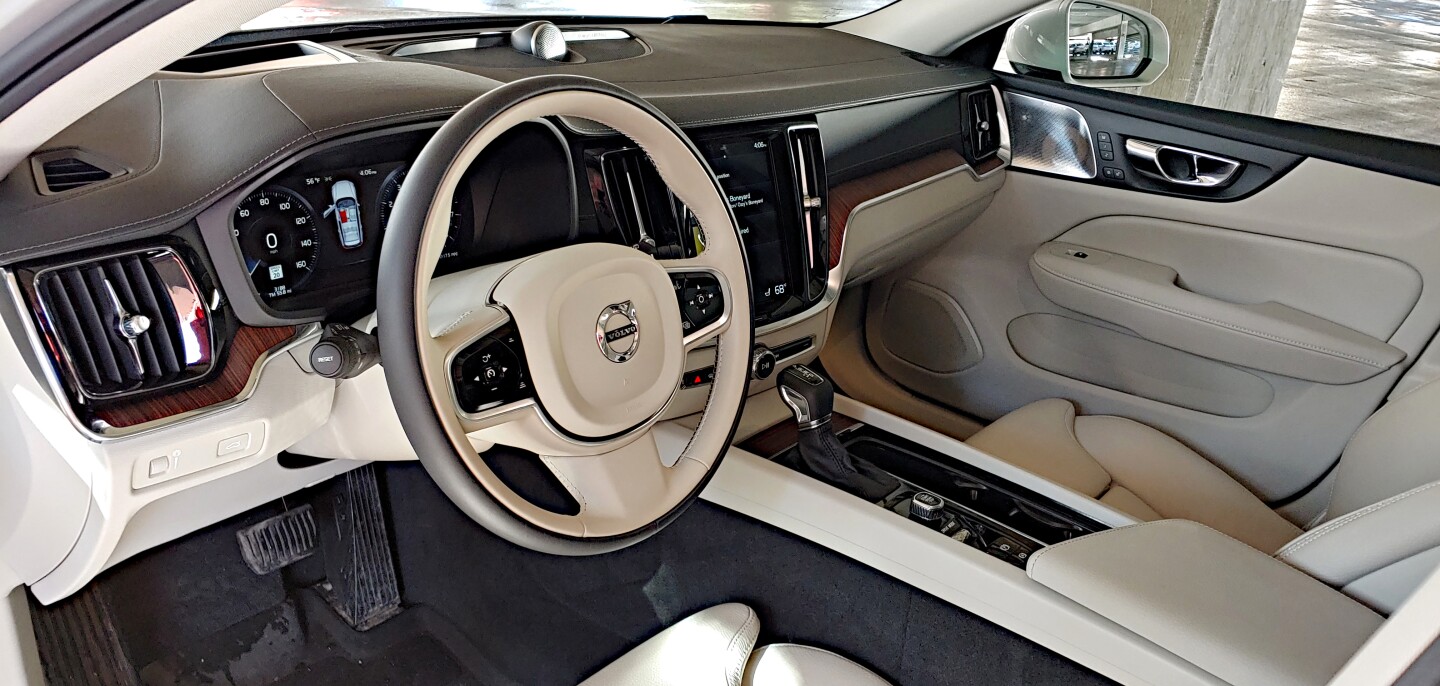 Review 2020 Volvo V60 Is A Wagon Without Compromise