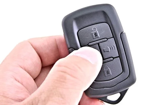 The Infrared Night Vision HD Spy Cam Car Key – in brightest day, in darkest night, nothing will escape its sight (Photo: USBGeek)
