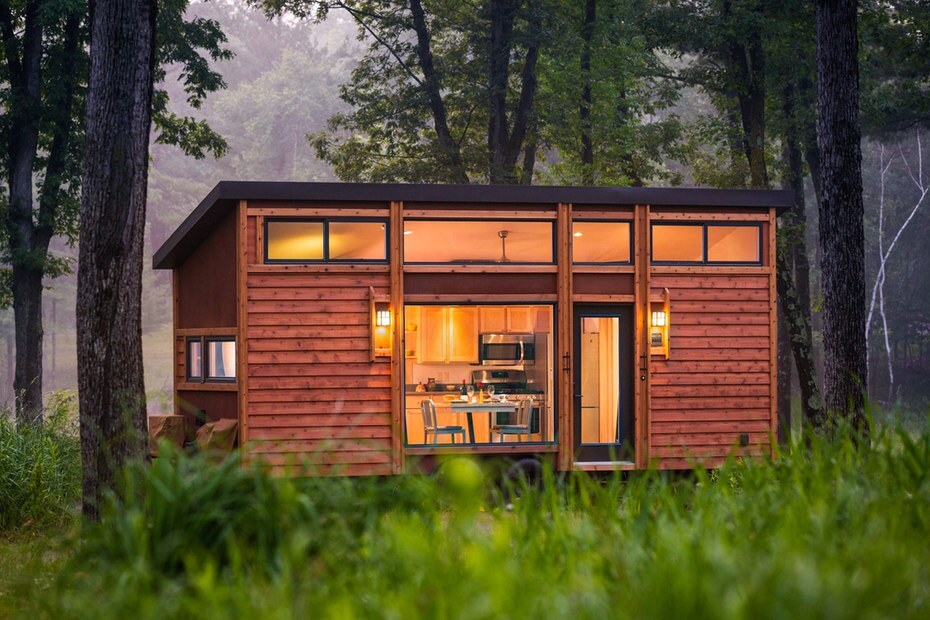 The Escape Traveler also sports a couple of loft bedrooms accessed by ladder, and options include a washer/dryer spa tub, and air-conditioning