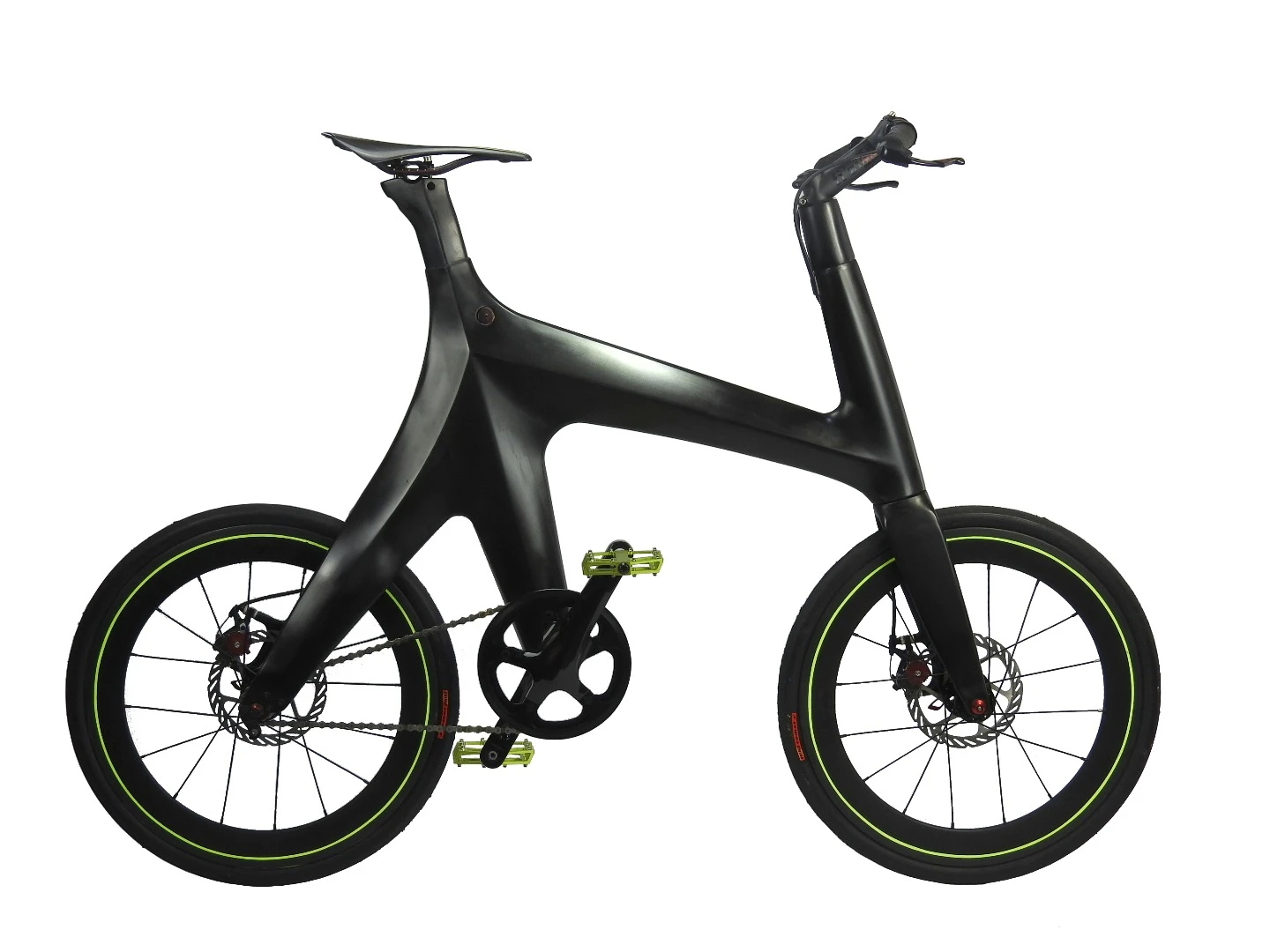 The Minimal Bike weighs just under 15 lb