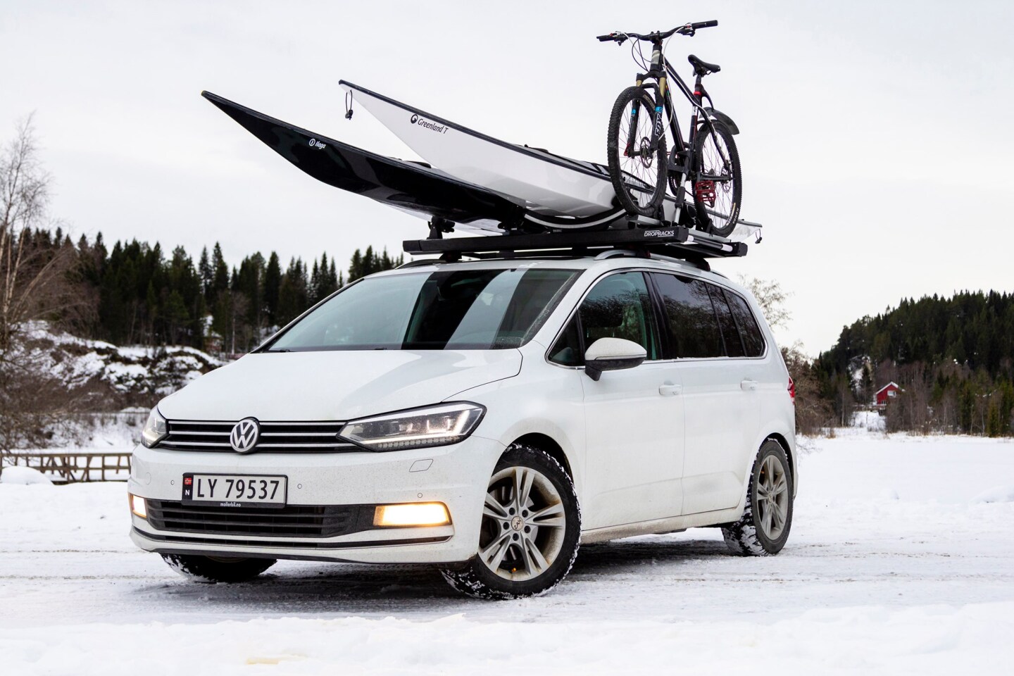 The Dropracks Sport model weighs 29 kg (64 lb)