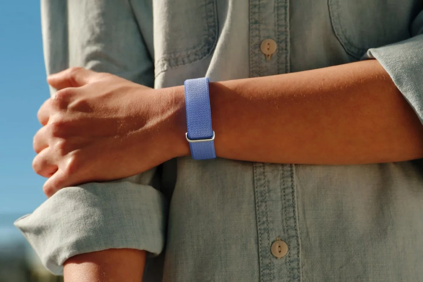 The Fitbit Air is light as a feather, promises a week of battery life on a full charge, and is competitively priced