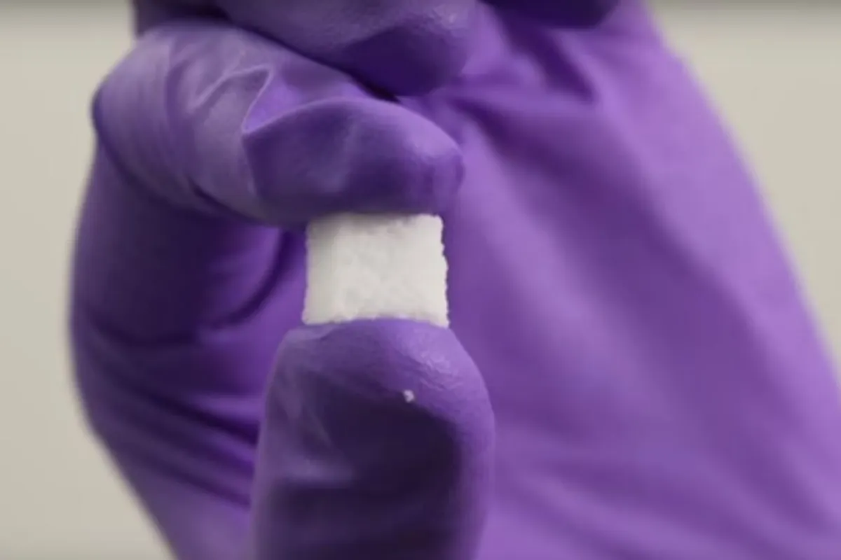 Resembling a sugar cube, the SAC has reversible self-stiffening properties that allow it to spring back into shape like a sponge