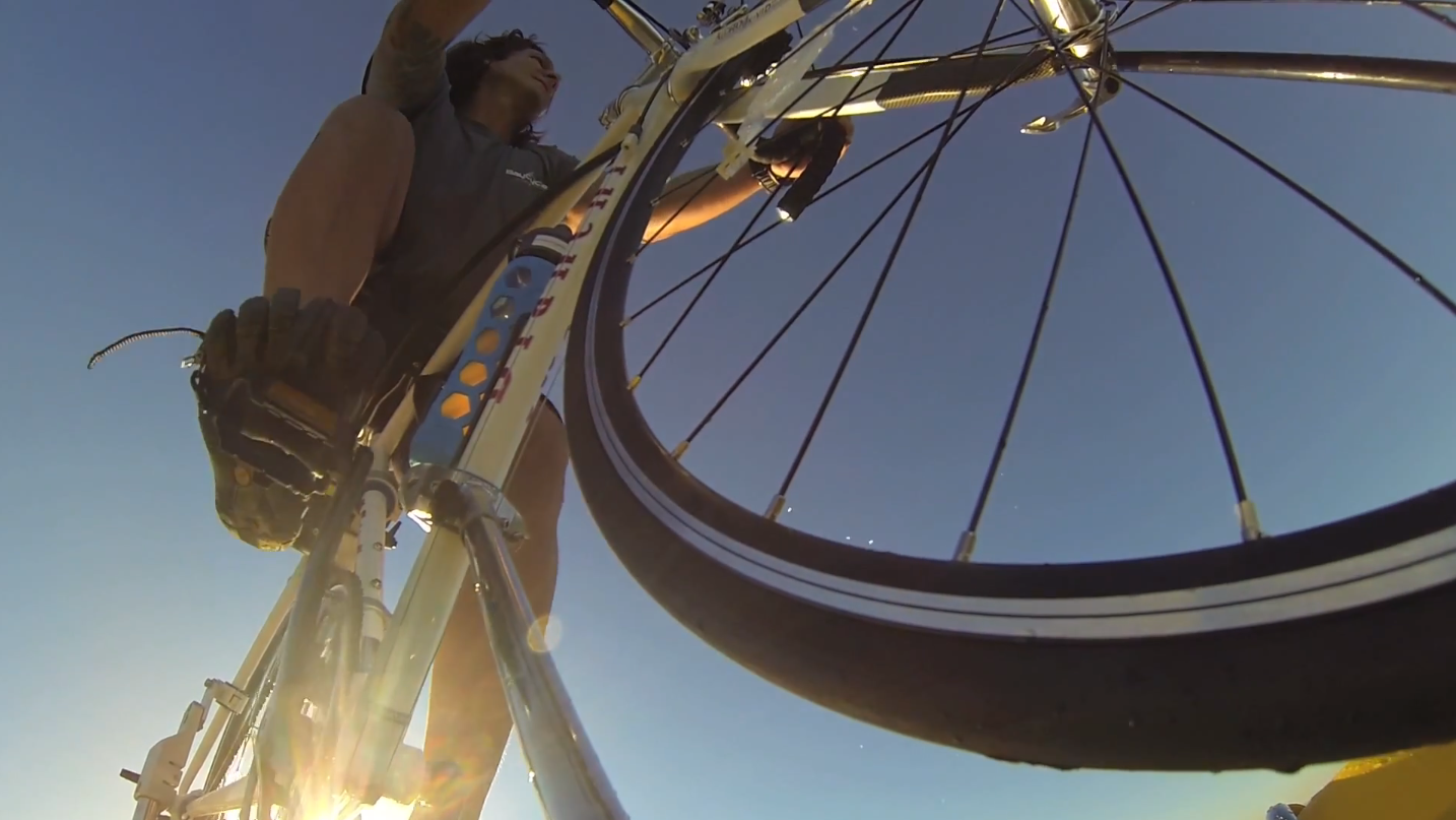 BayCycle bike kit puts commuters on the water