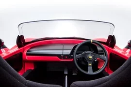 It's much easier to see out of the Tommykaira ZZ with a pillar-less windshield