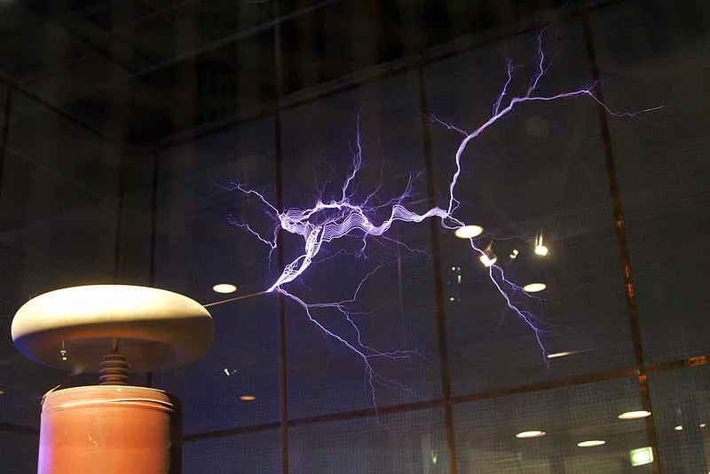 A discharging Tesla coil