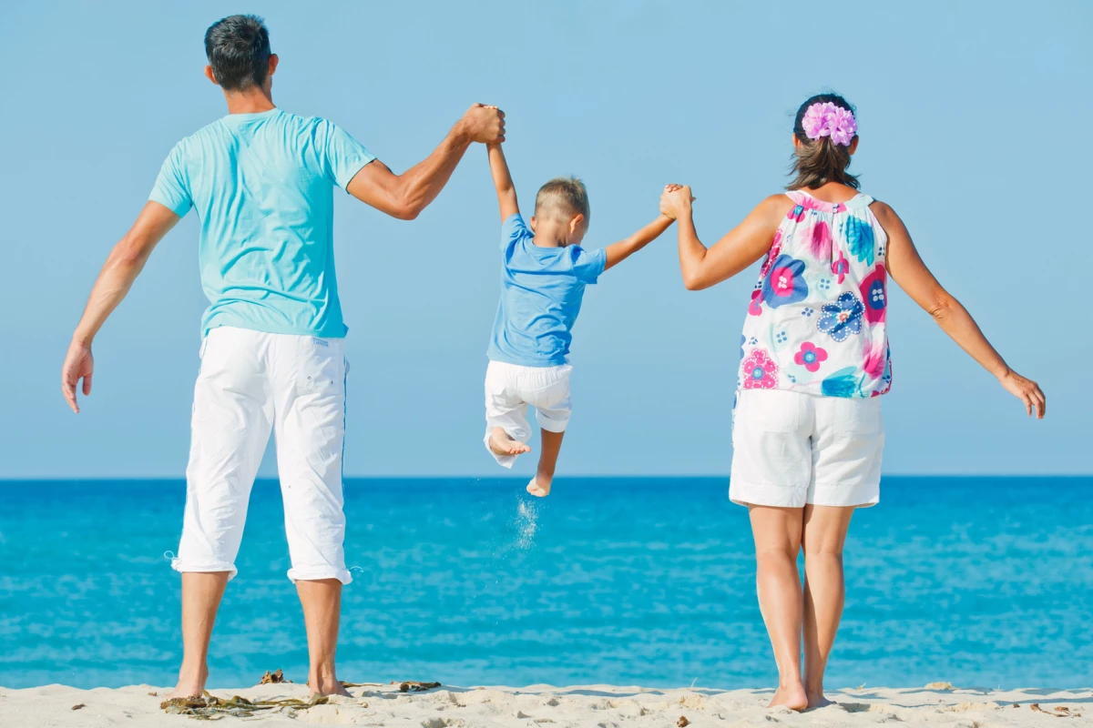 Fathers with type 1 diabetes are more likely to pass the condition on to their children that mothers with type 1 diabetes