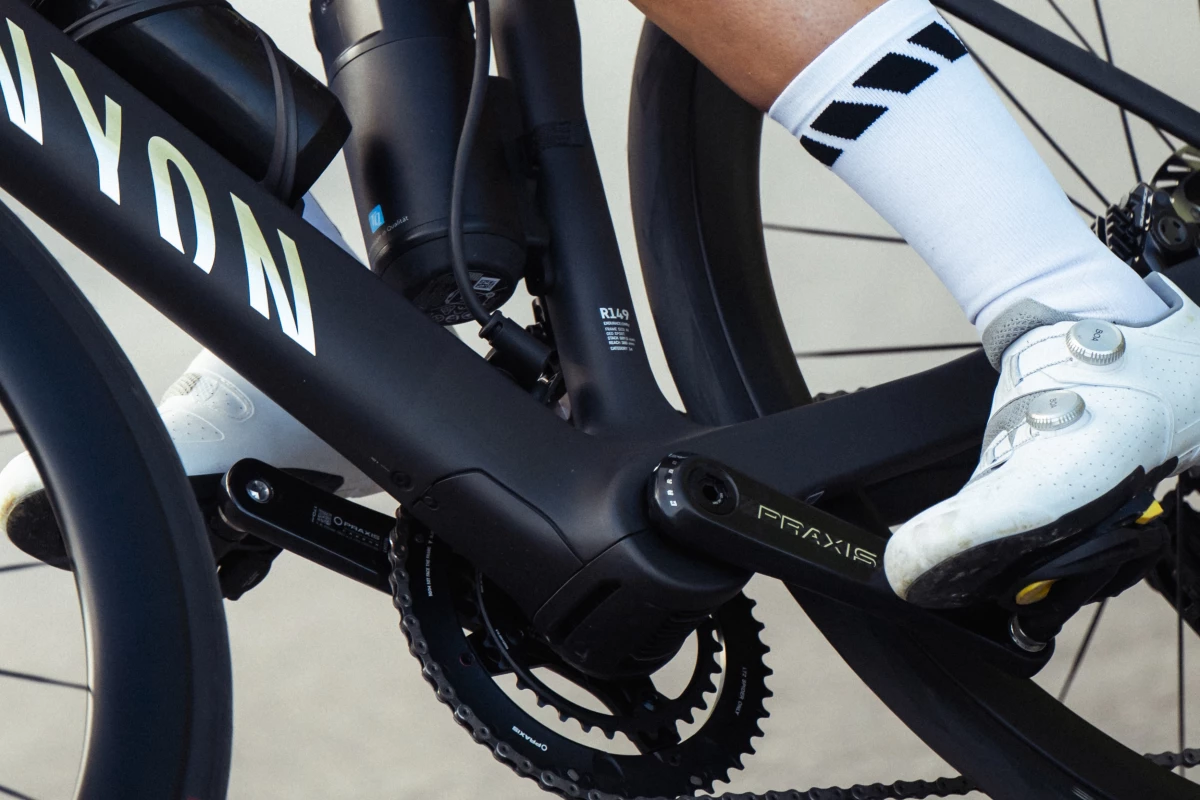 Close up of the bottom bracket with integrated TQ HPR40