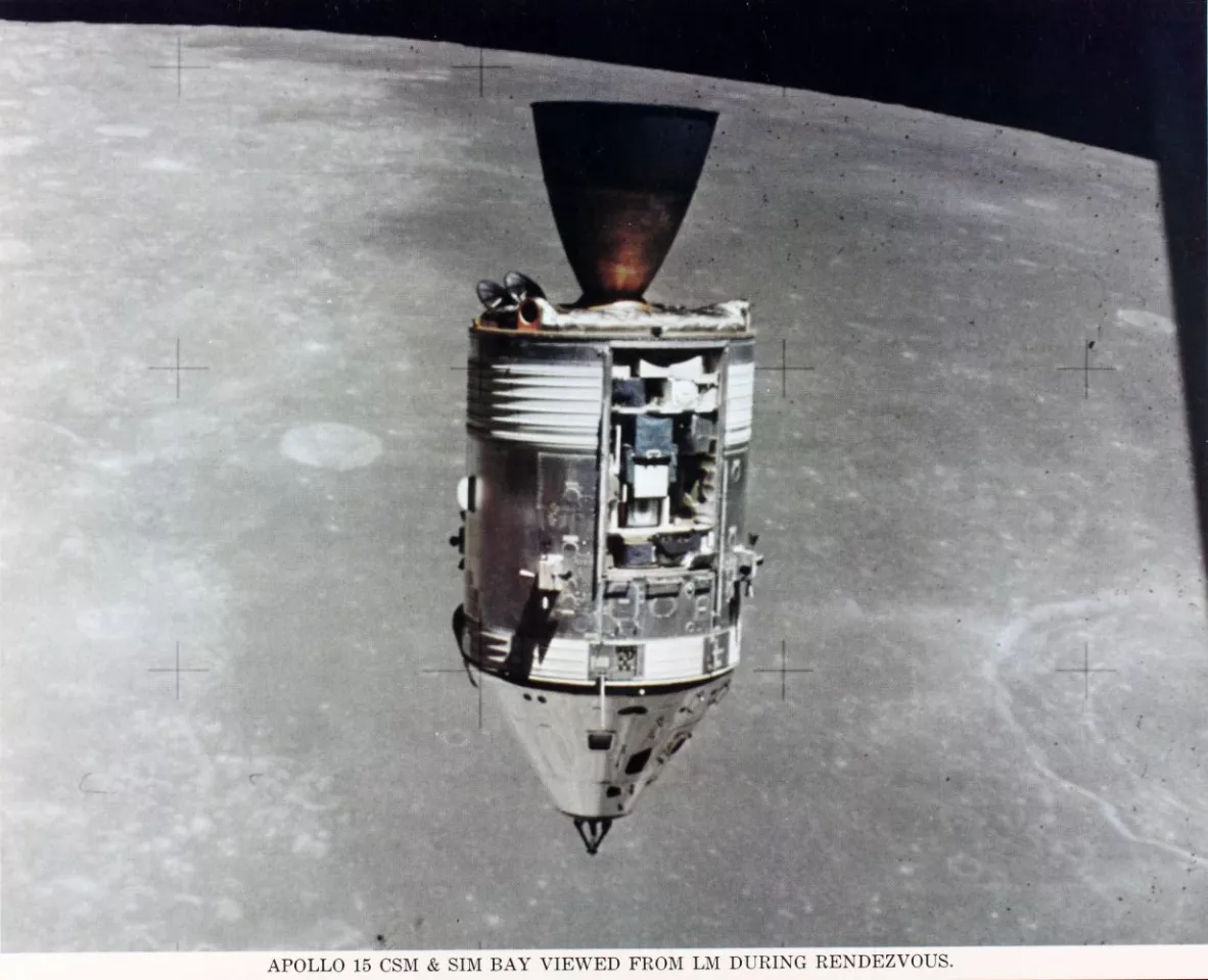 Endeavour showing the instrument bay