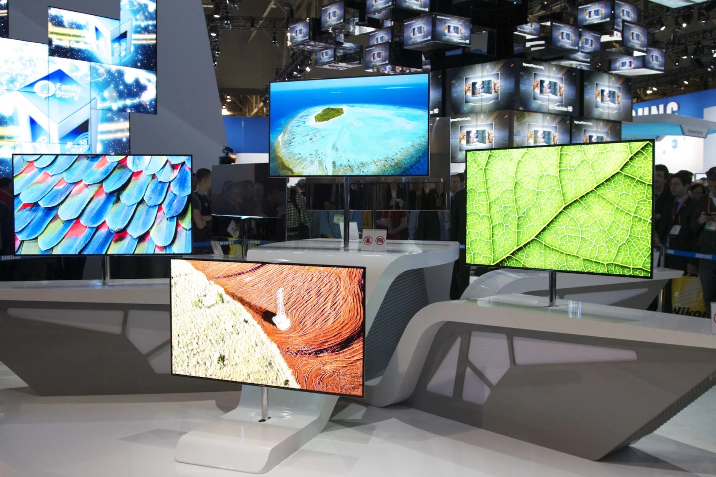 Samsung's 55-inch Super OLED TV
