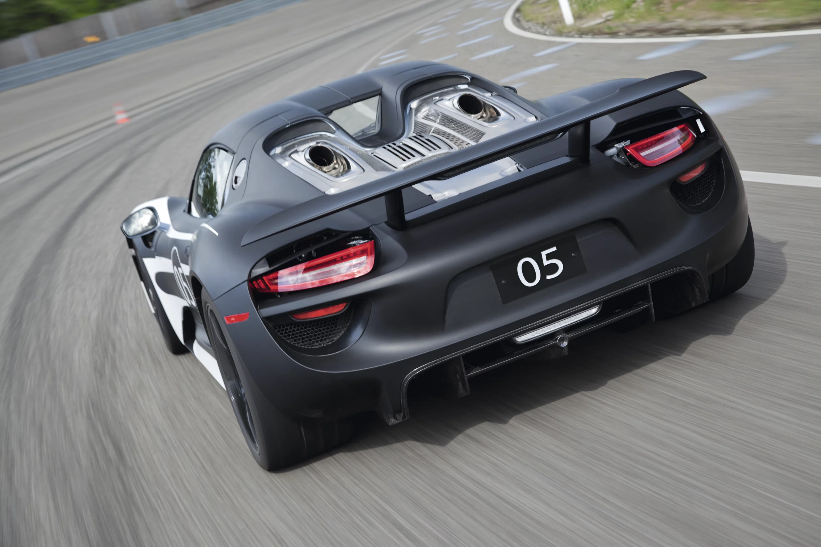The latest images of the 918 Spyder