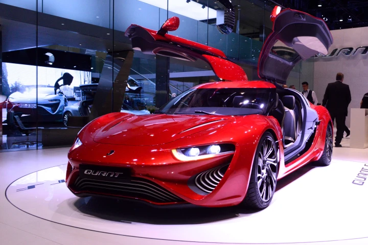 Nanoflowcell claims a peak output of 1,075 hp and a 0-62 mph of 2.8 seconds for its Quant F (Photo: C.C. Weiss/Gizmag.com)