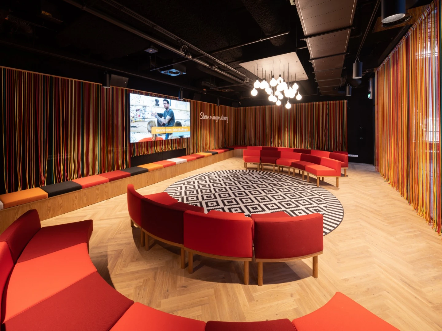 Meeting room inside the LocHal library