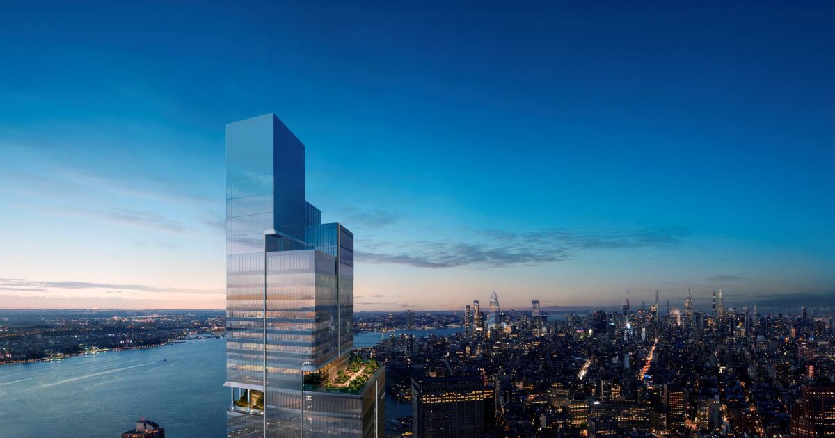 The Rise of 2 World Trade Center: A 1,226-Foot Supertall Skyscraper Redefining NYC's Skyline