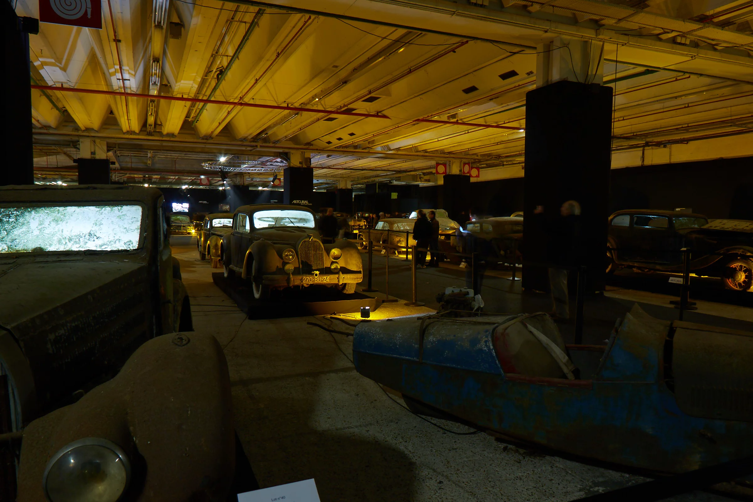 The public exhibition, staged as a tribute to the museum Roger Baillon had dreamed of, attracted close to 15,000 visitors a day, many of whom had made a special trip from outside France to see the sleeping beauties. The auction included a pre-emption by the Musée de l’automobile de Compiègne to acquire lot 33, a 1936 Panhard-Levassor Dynamic X76 coupé junior.