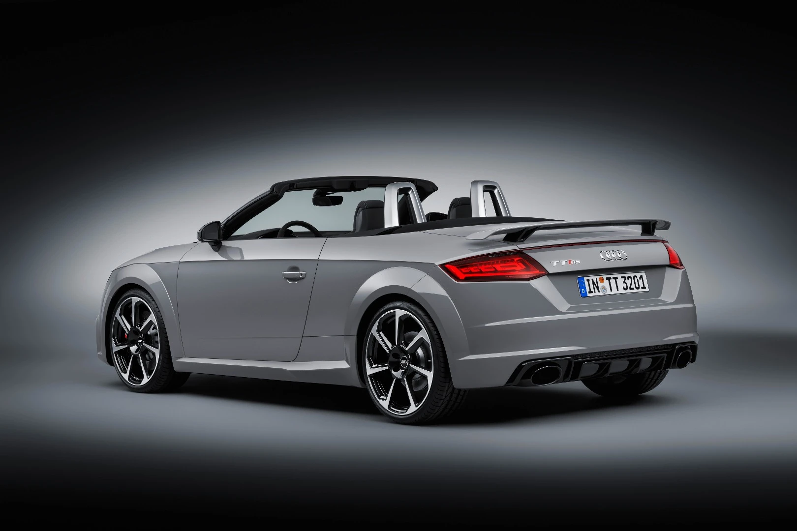 The RS will hit 100 km/h in just 3.9 seconds as a Convertible