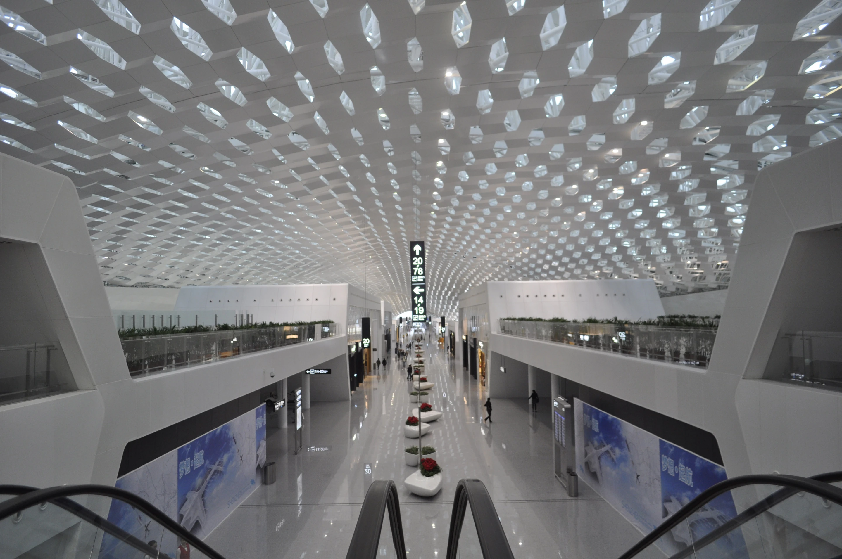Shenzhen Bao'an International Airport Terminal 3, designed by Studio Fuksas (Photo: Studio Fuksas)