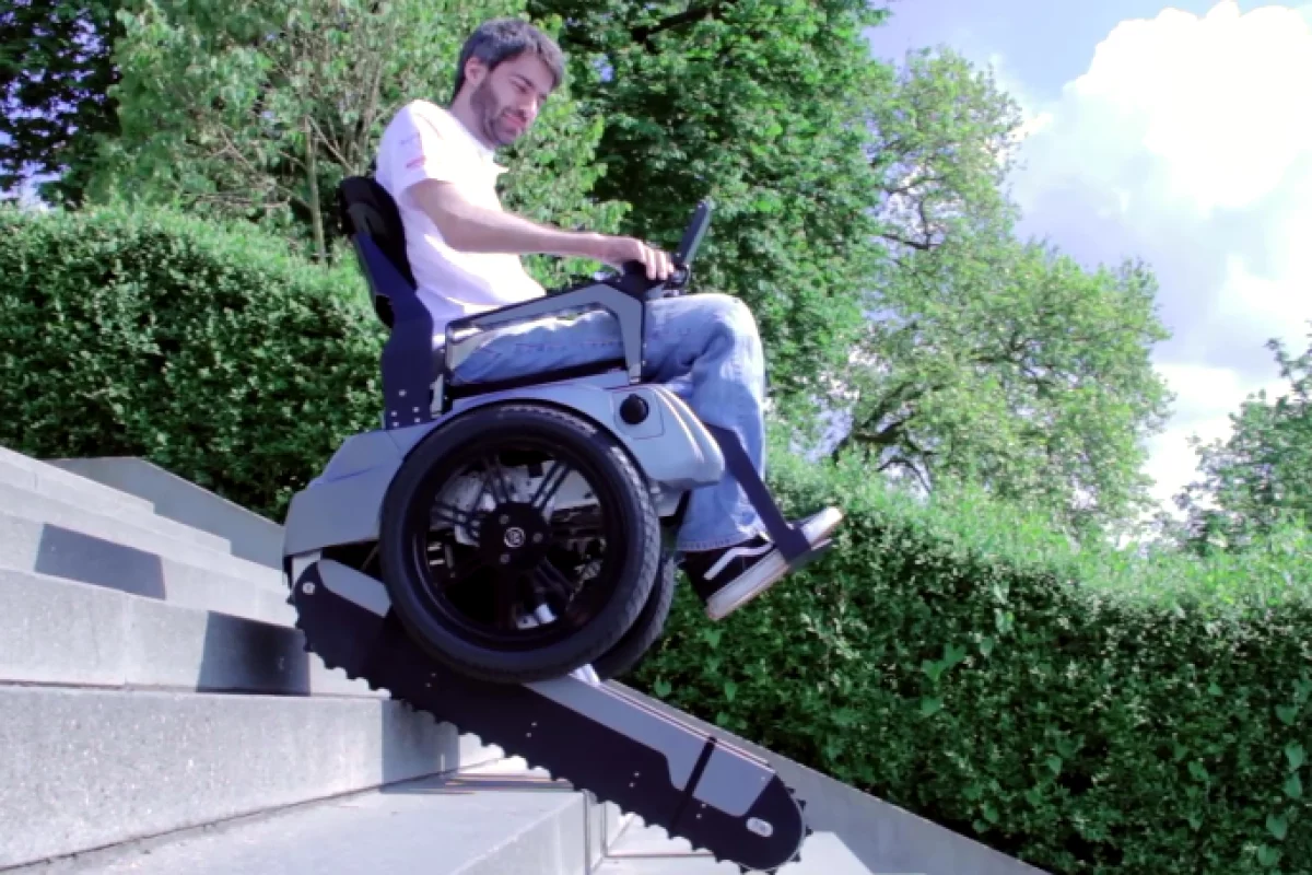 The Scalevo wheelchair at its first public demo
