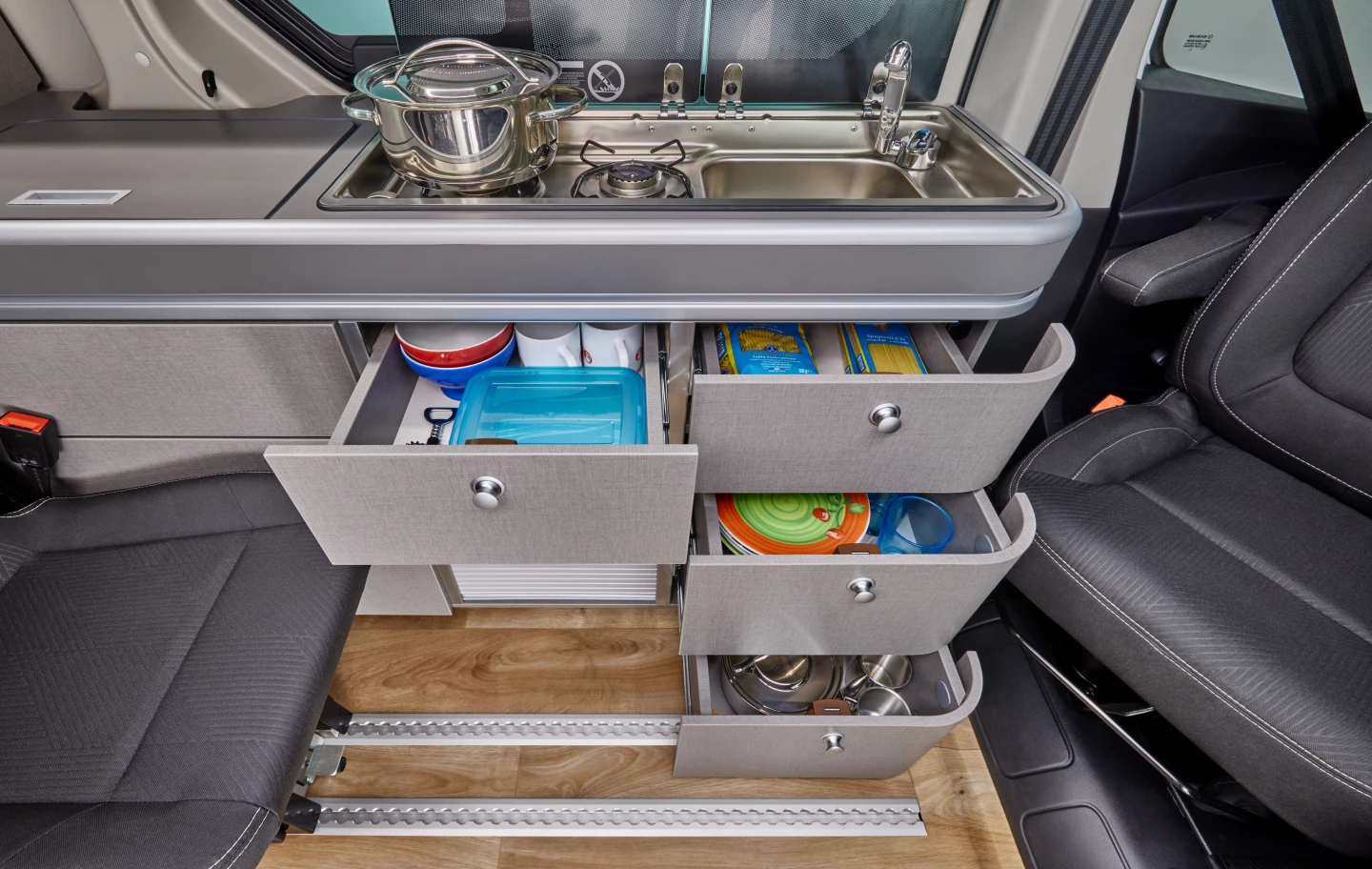 Nissan Seaside camper van kitchen