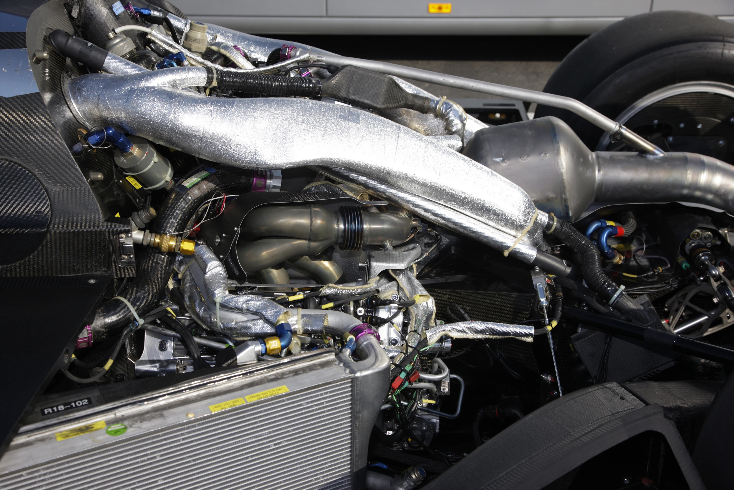 The big 5.5 liter engine from the first R10