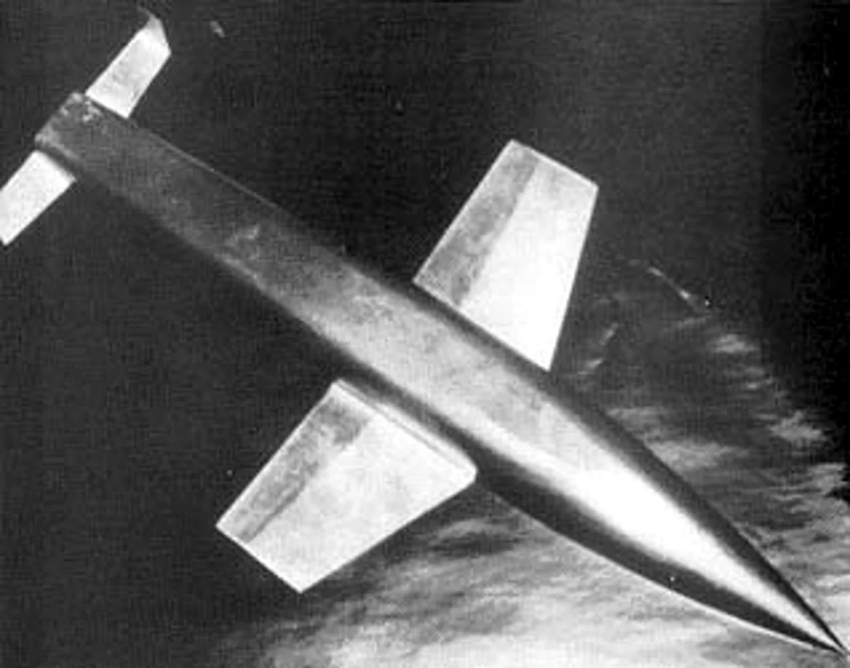 Model of the Sanger hypersonic bomber