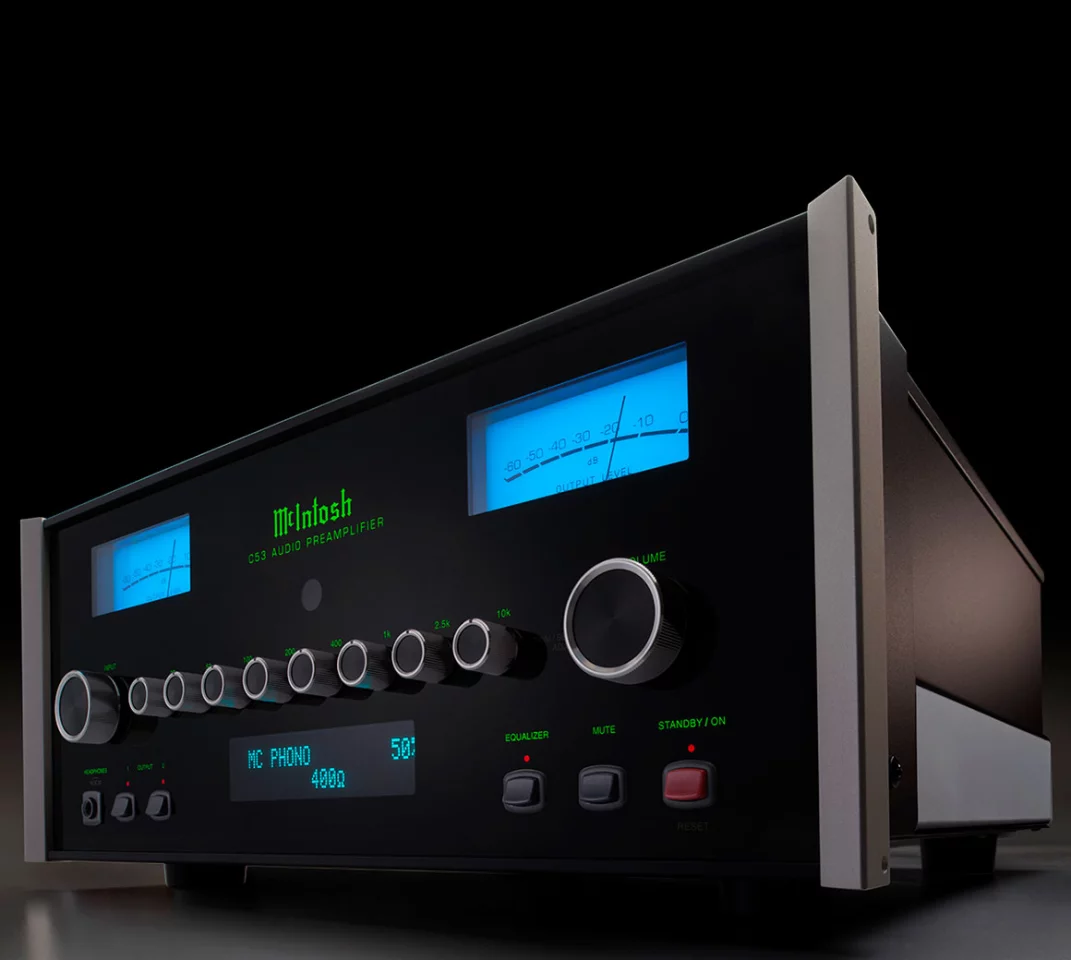 Every inch a classic, the C53 merges signature McIntosh styling with next generation audio technology