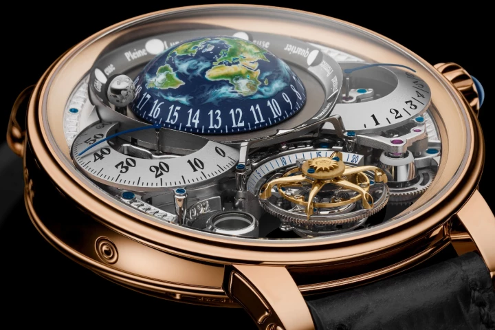 The Bovet Récital 22 Grand Récital won this year's coveted "Aiguille d’Or"